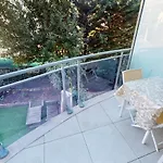 Superbe T2 Refait à Neuf Avec Balcon Vue Montagne à Un Arrêt De Monaco Roquebrune-Cap-Martin